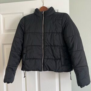 Puffer Jacket black color 
Size S
